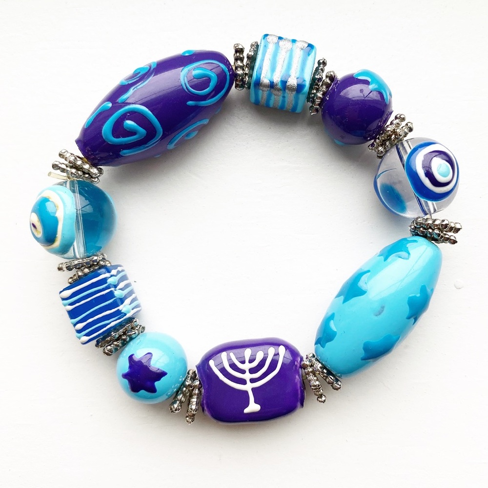 Blue & purple hand painted Hanukkah bead bracelet